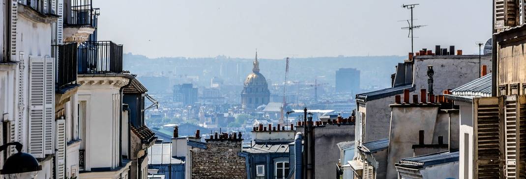 Blick aus Montmartre über die Dächer von Paris
